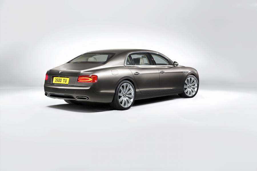  Bentley Flying Spur 2013 года  (фото 15 из 33)